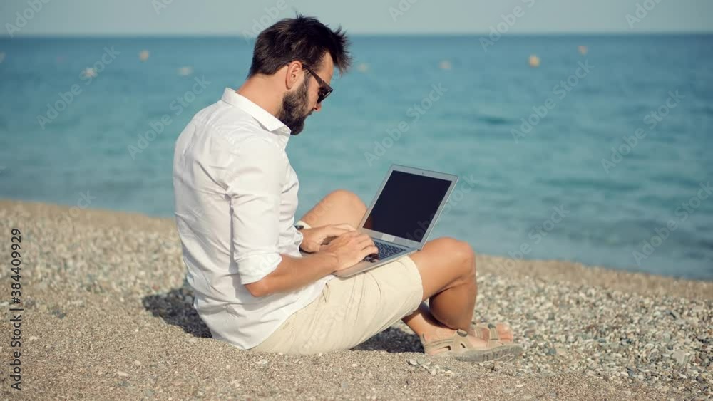 Freelance On Sea.Distance Work And Checking Email.Mobile Worker Software Developer Job.Freelancer Chatting On Laptop. Businessman Internet Online Meeting Webinar.Remote Working In Internet On Vacation Freelance On Sea.Distance Work And Checking Email.Mobile Worker Software Developer Job.Freelancer Chatting On Laptop. Businessman Internet Online Meeting Webinar.Remote Working In Internet On Vacation