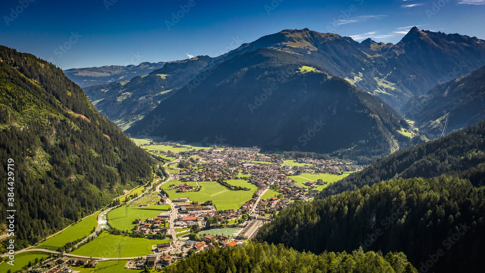 Mayrhofen von oben