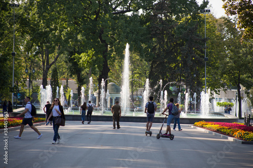 Fountain in the park in the city © Hennadii