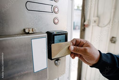 contactless card payment in a car wash