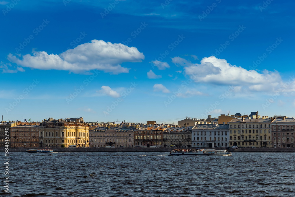 Fototapeta premium Neva river in Saint Petersburg. Russia. Autumn day.
