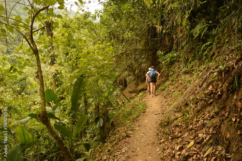 Obraz na plátně Hiking to Ciudad Perdida (The Lost City) in Colombias jungle and mountains of Si