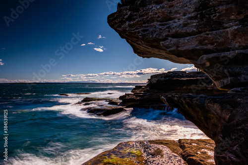 Horizon over water in Kamay Botany Bay National Park photo