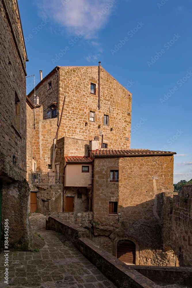Altstadt von Pitigliano in der Toskana in Italien