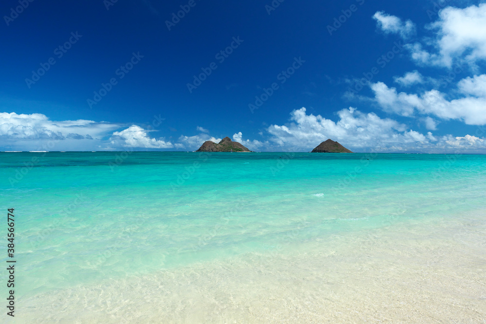 ハワイ、ラニカイビーチとモクルア、美しい海