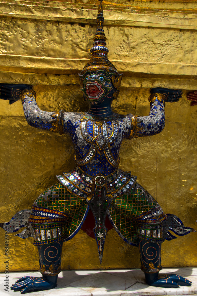 Tempelfigur in einem Tempel in Bangkok