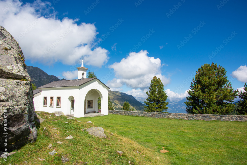 Kapelle St-Barthélémy am Stausee Lac de Cleuson/ Wallis/ Schweiz