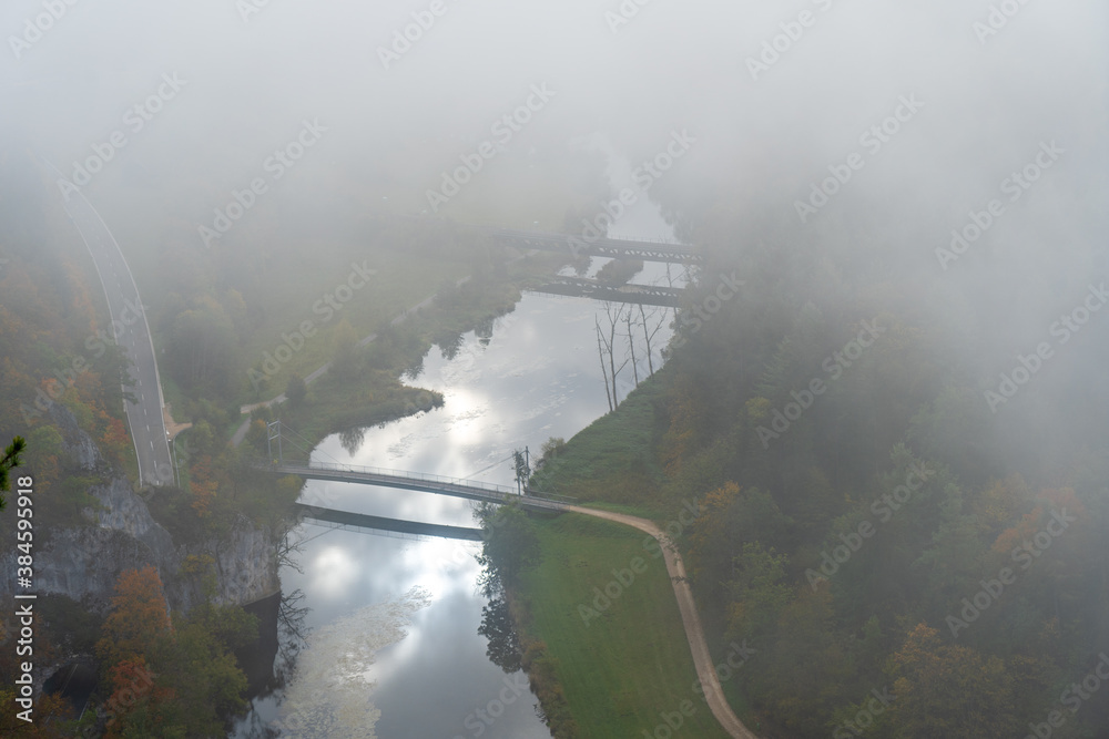 Fototapeta premium Oberes Donautal im Herbst