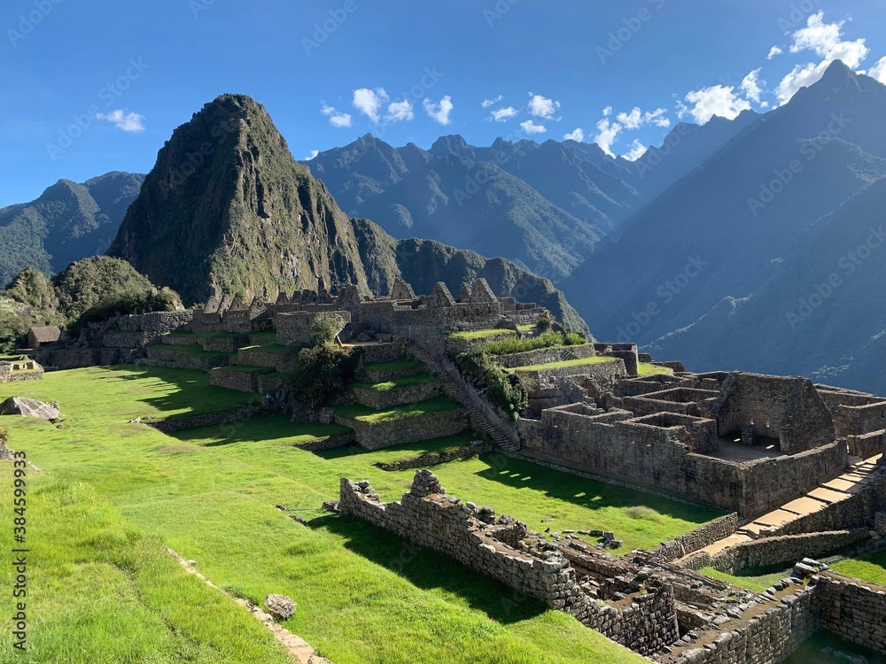 Awesome Machu Picchu ancient lost city of Inca Empire surrounded Andes ...