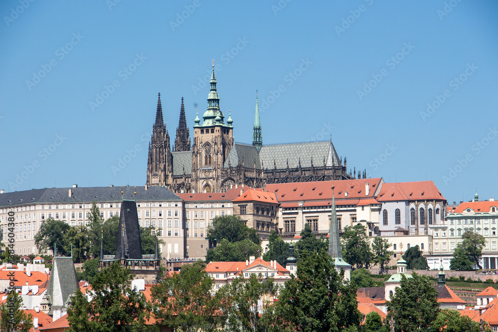 Obraz premium Prague castle sunny panorama view old town