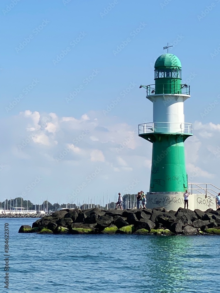 Leuchtturm Warnemünde Einfahrt Seeseite