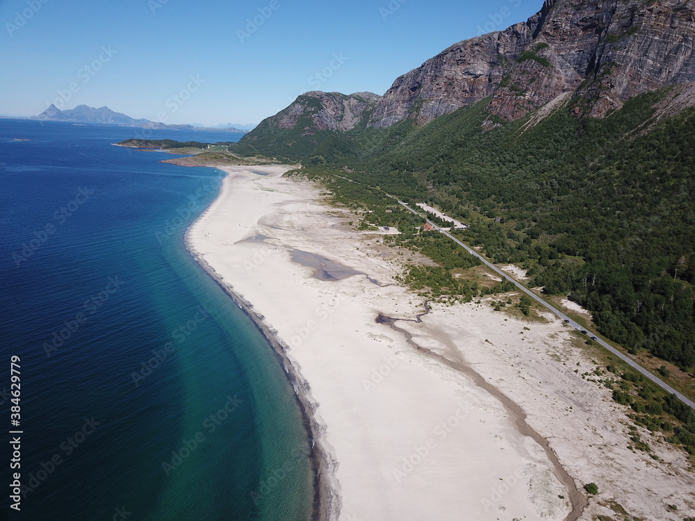 Obraz premium Langsanden Beach Sandhornøy Bodø Helgeland Norway