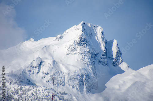 展望台から望むタンタラス連山の眺め　　シートゥスカイハイウエイ　ブリティッシュコロンビア　カナダ  © haseg77