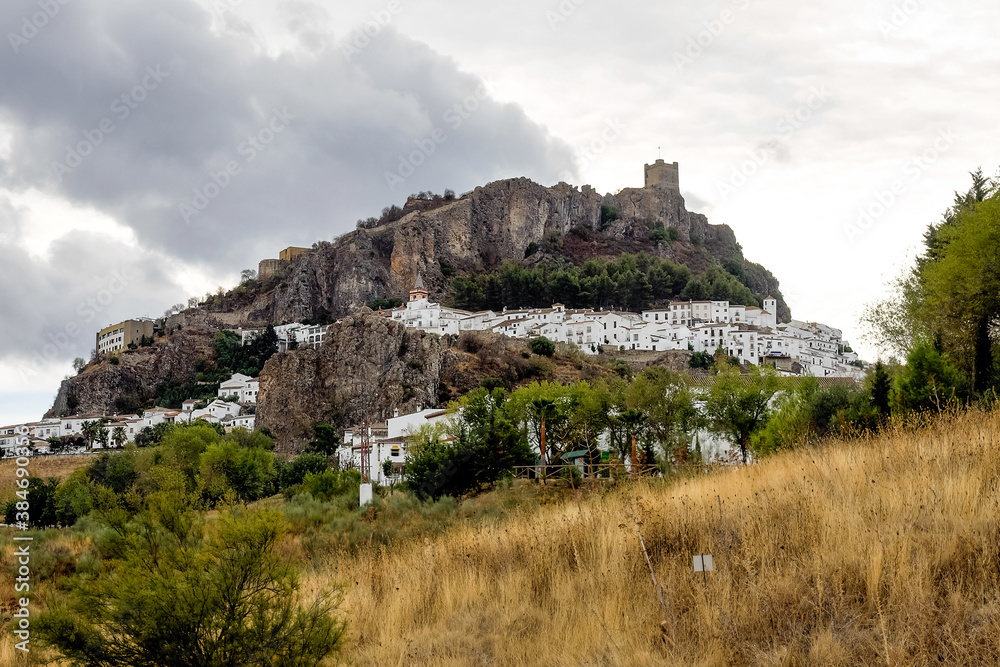 Fototapeta premium Zahara de la Sierra located in the Sierra de Grazalema, Andalusia, Spain.