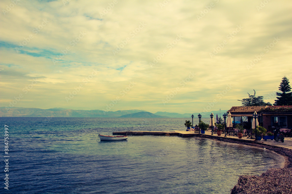 Café am Strand von Korfu