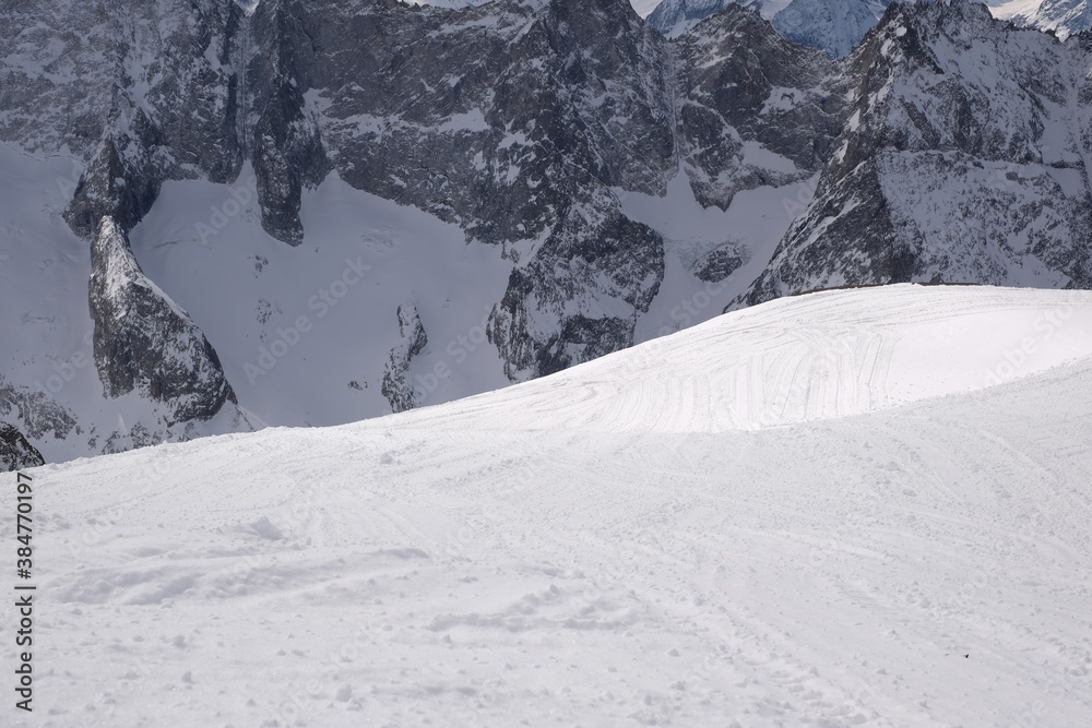 Obraz premium gebirge berge winter wolken