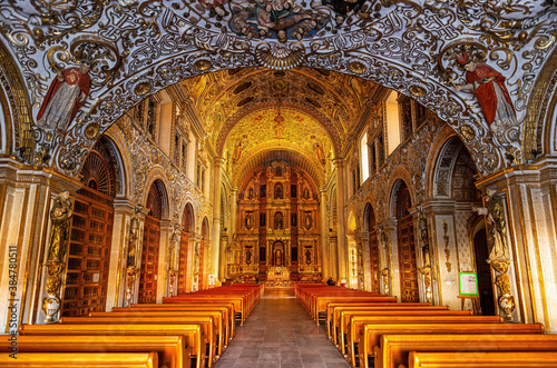 Interior of the Santo Domingo church in Oaxaca, Mexico.