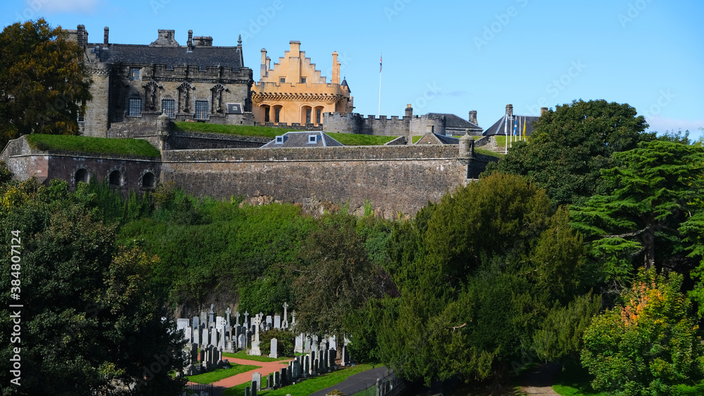 Fototapeta premium An autumn sunny morning at Stirling Castle in Highlands Scotland UK