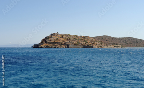 La forteresse de Spinalonga à Élounda en Crète