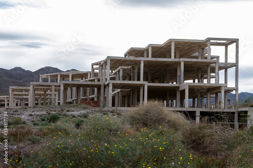 Spanische Bausünden, Ruinen von Neubauten