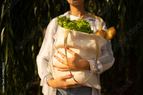 Close up a shopping bag 