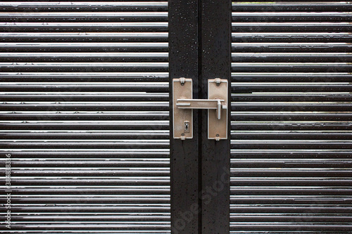 住宅のアルミ製の門扉