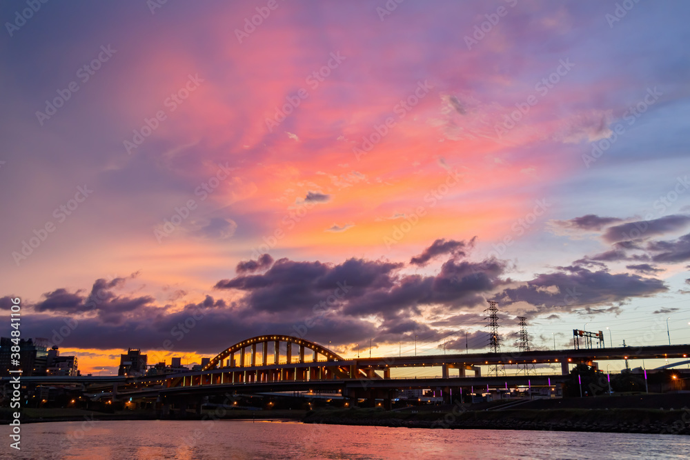 Twilight view of the beautiful First MacArthur Bridge