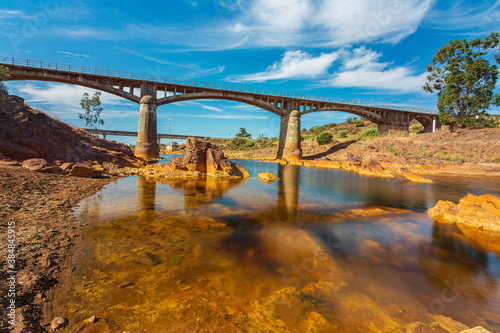 Río Tinto desde el Puente Gadea, perteneciente a Villarrasa un pueblo de la provincia de Huelva.