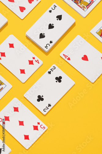 Playing cards/ solitaire
