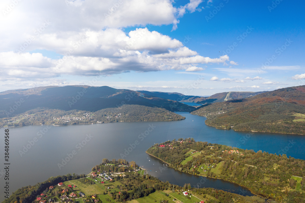 Międzybrodzie bialskie - panorama jezioro