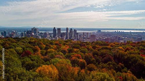 Fototapeta Naklejka Na Ścianę i Meble -  Canadian autumn in Montreal, aerial view