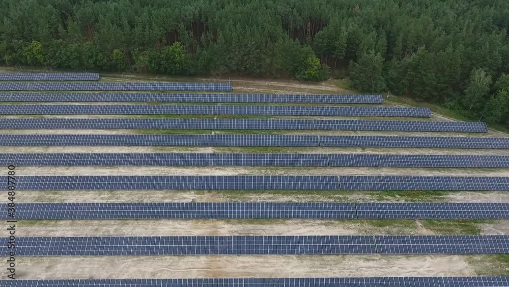 A solar panel station installed in a field to collect solar energy and convert it into electricity. Environmentally friendly electrical energy. A solar panel station installed in a field to collect solar energy and convert it into electricity. Environmentally friendly electrical energy.