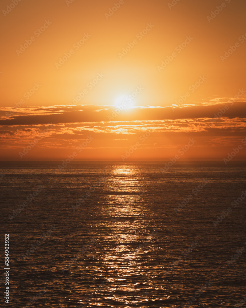 Fototapeta premium Sunrise over the Atlantic Ocean in Portland, Maine