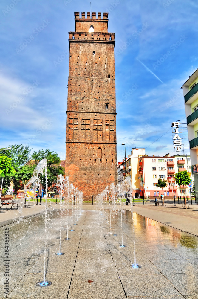 Wieża Ziębicka (Wieża Bramy Ziębickiej) w Nysie, Polska - obrazy, fototapety, plakaty 
