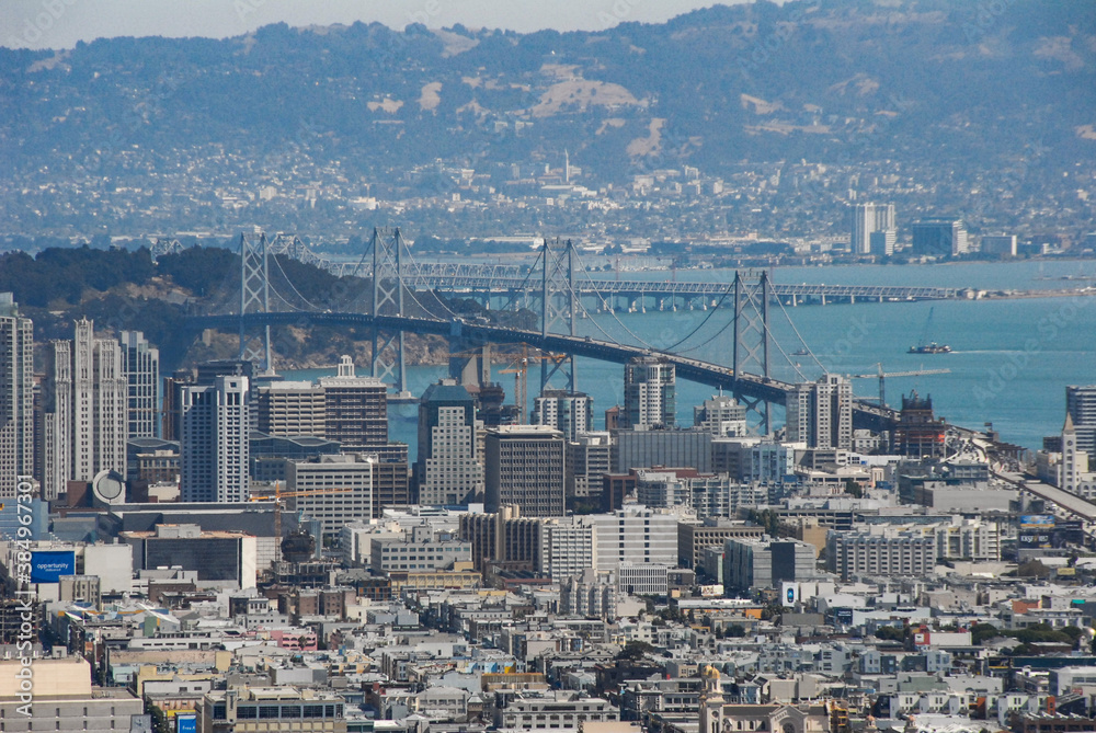 ツインピークからサンフランシスコの町並み（ベイブリッジ）