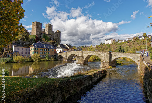 Runkel an der Lahn mit Lahnbrücke und Burg