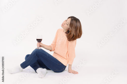 ワインを飲む女性 photo