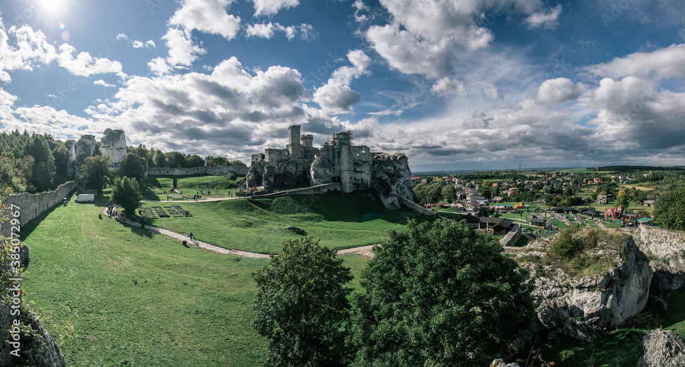 Ogrodzieniec medieval castle panorama, Poland