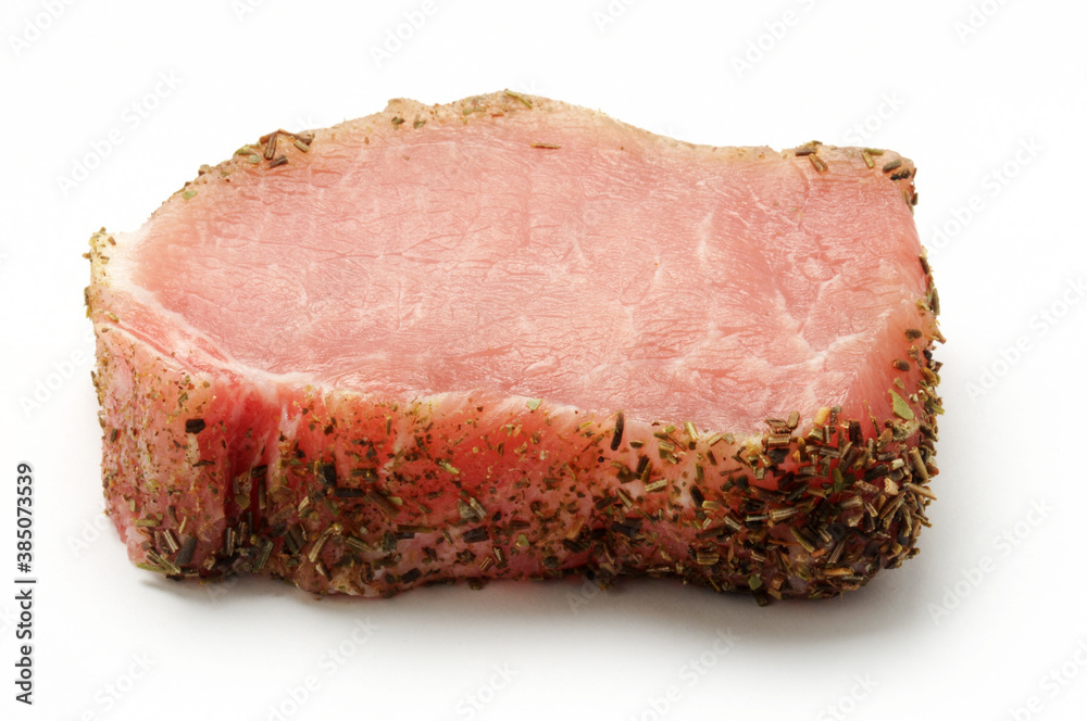 Fetta di carne cruda alle erbe ft0209_0117 Rebanada de carne cruda con hierbas Felie de carne crudă cu ierburi Fetta di carne cruda alle erbe ft0209_0117 Rebanada de carne cruda con hierbas Felie de carne crudă cu ierburi