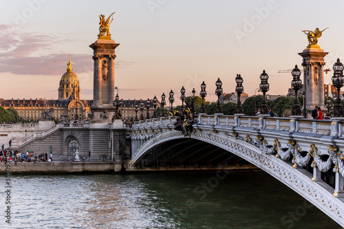 Fototapeta Naklejka Na Ścianę i Meble -  Alexander III Bridge in Paris