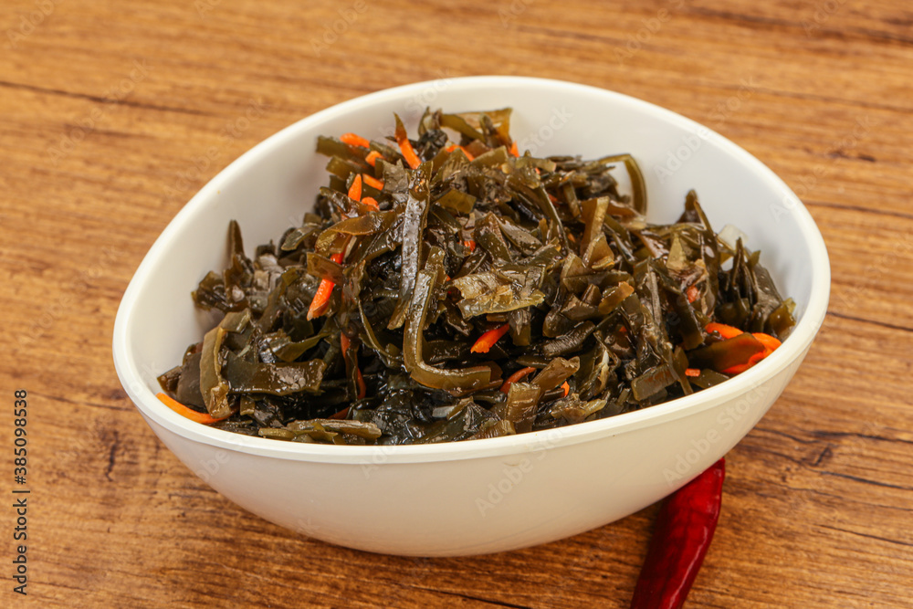 Seaweed cabbage with carrot and sesame Seaweed cabbage with carrot and sesame
