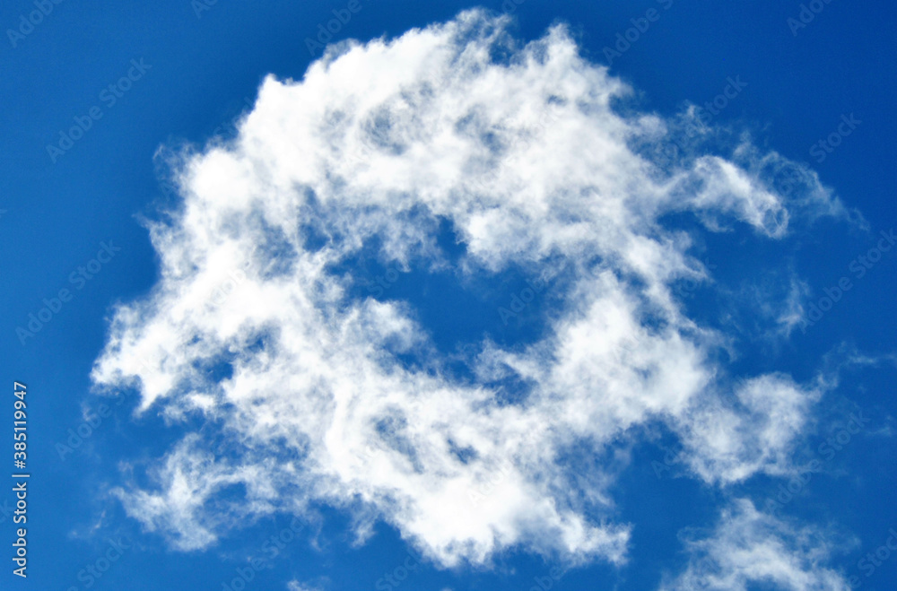 Obraz premium ronda de nubes