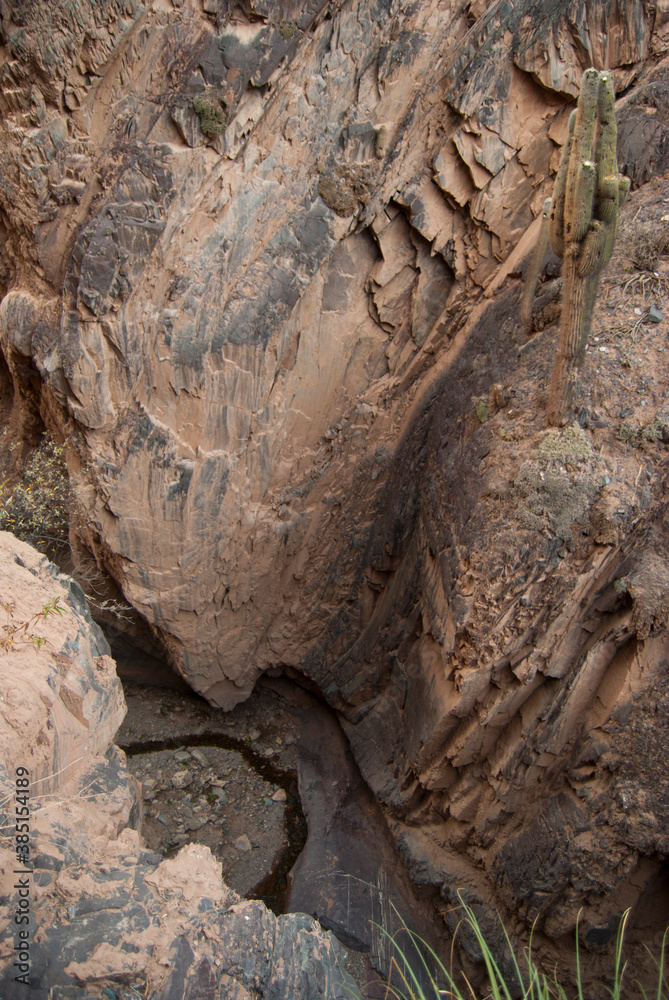 rock in the desert rock in the desert