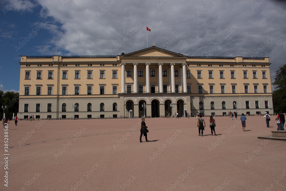 Der Königspalast von Oslo in Norwegen