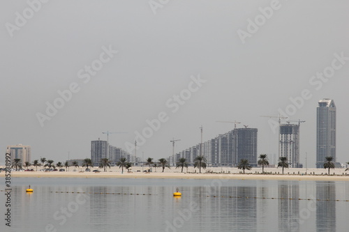 country marina bay  Dubai 2014