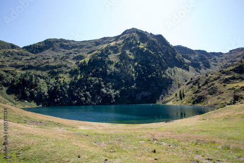 lac d'altitude pyrénées