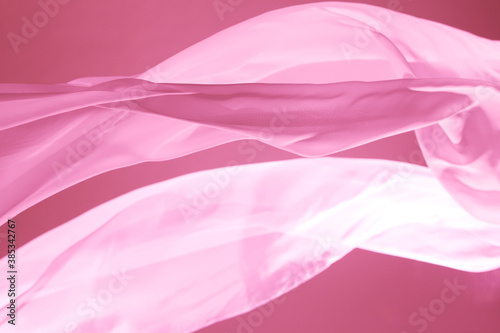 揺れる布、ピンク