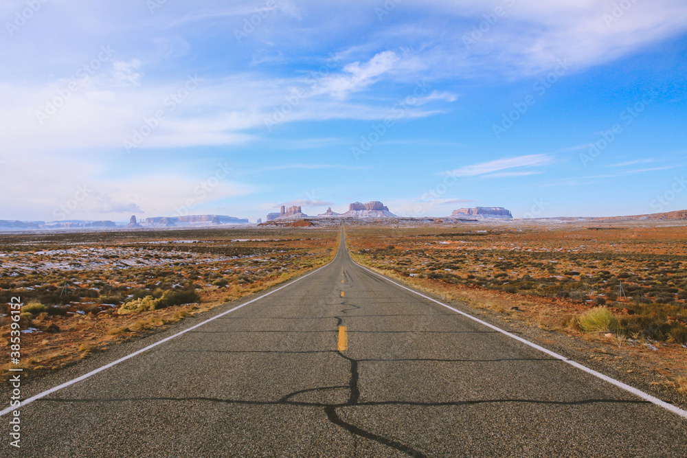 Winter in Monument Valley, Arizona, Utah
Winter in Monument Valley, Arizona, Utah