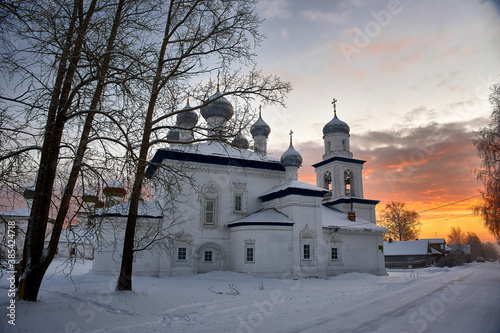 Church of the Nativity of the blessed virgin Mary in Kargopol in winter