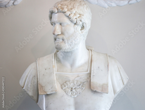 Canvas-taulu Emperor Hadrian bust